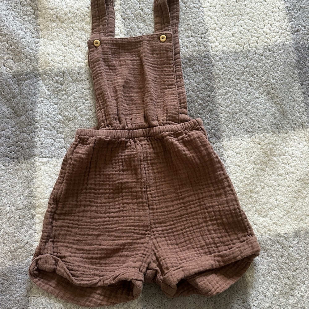 Used HM ROMPER